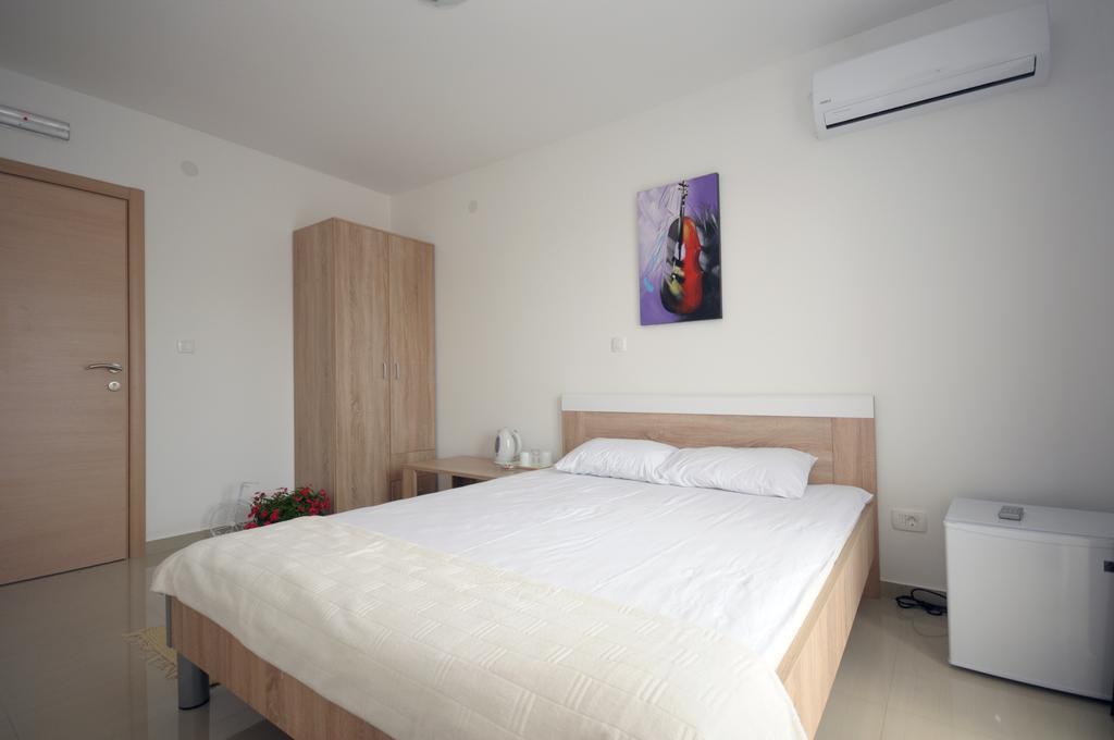 Apartments Vila Anastasia بودفا الغرفة الصورة