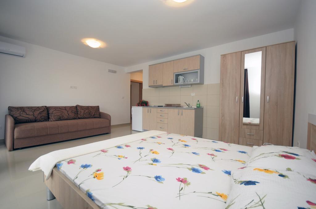 Apartments Vila Anastasia بودفا الغرفة الصورة