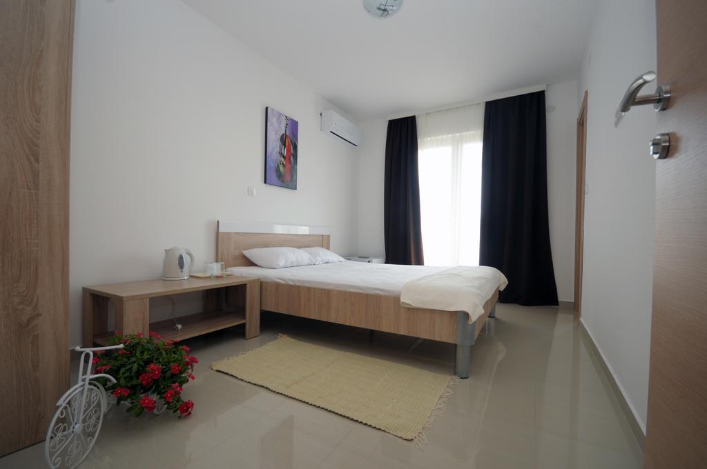 Apartments Vila Anastasia بودفا الغرفة الصورة